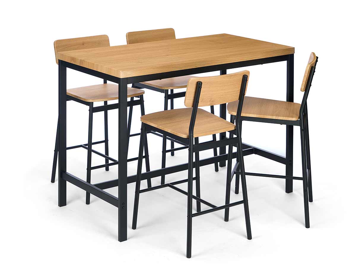 Set table with 4 stools