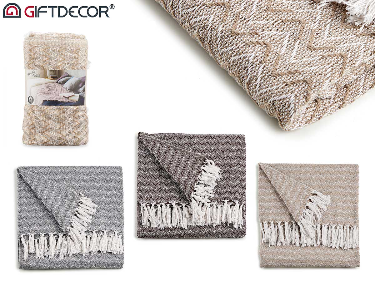 Multipurpose spike 3 ass colors 180x240cm