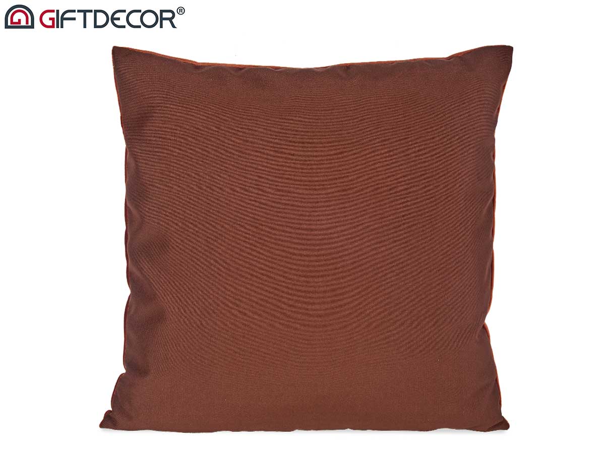 45x45cm orange velvet cushion - Image 3